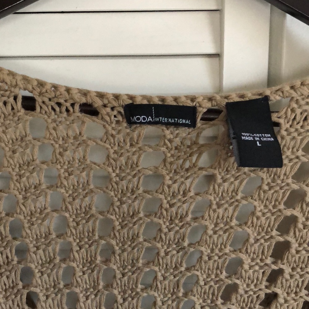 Sweater - Picture 2 of 3